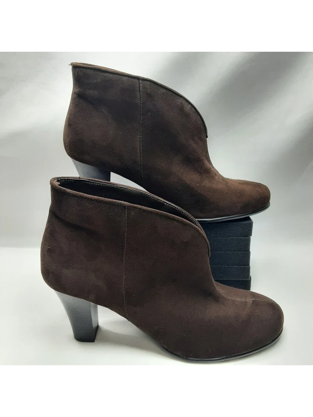 A2 - Aerosoles - Gold Role Bootie - Women - Size 8W - Brown Ankle Boots